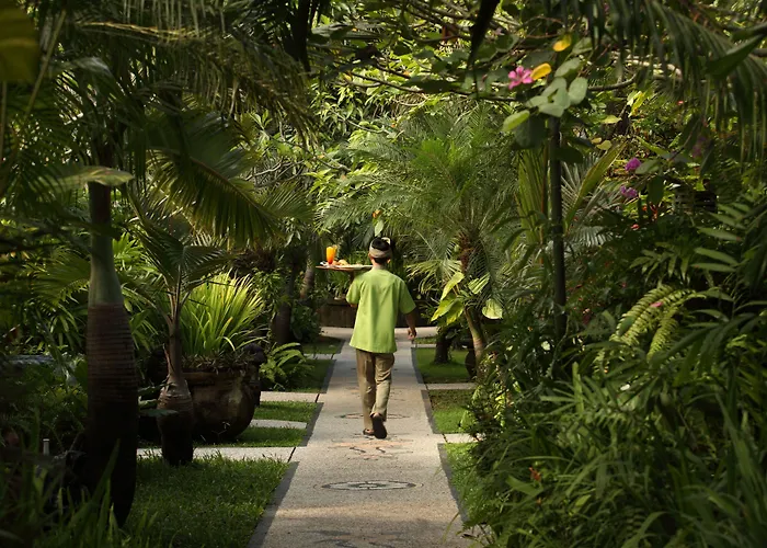 Tonys & - Bali 4*