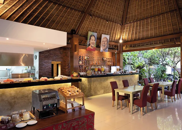Tonys & - Bali 4* 塞米亚克