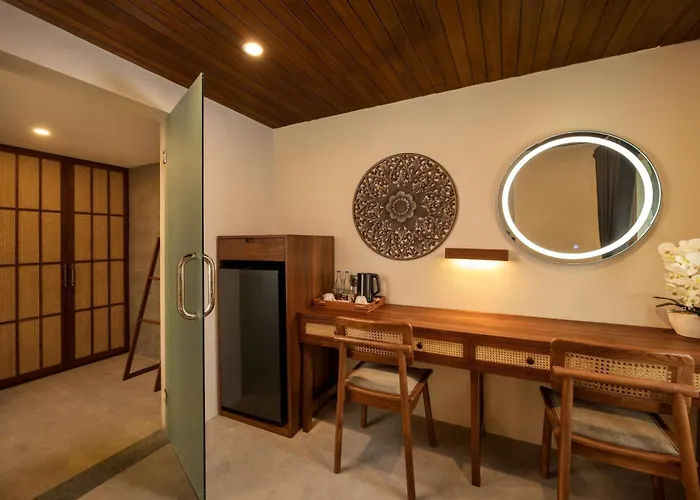 Tonys & - Bali 4* 塞米亚克